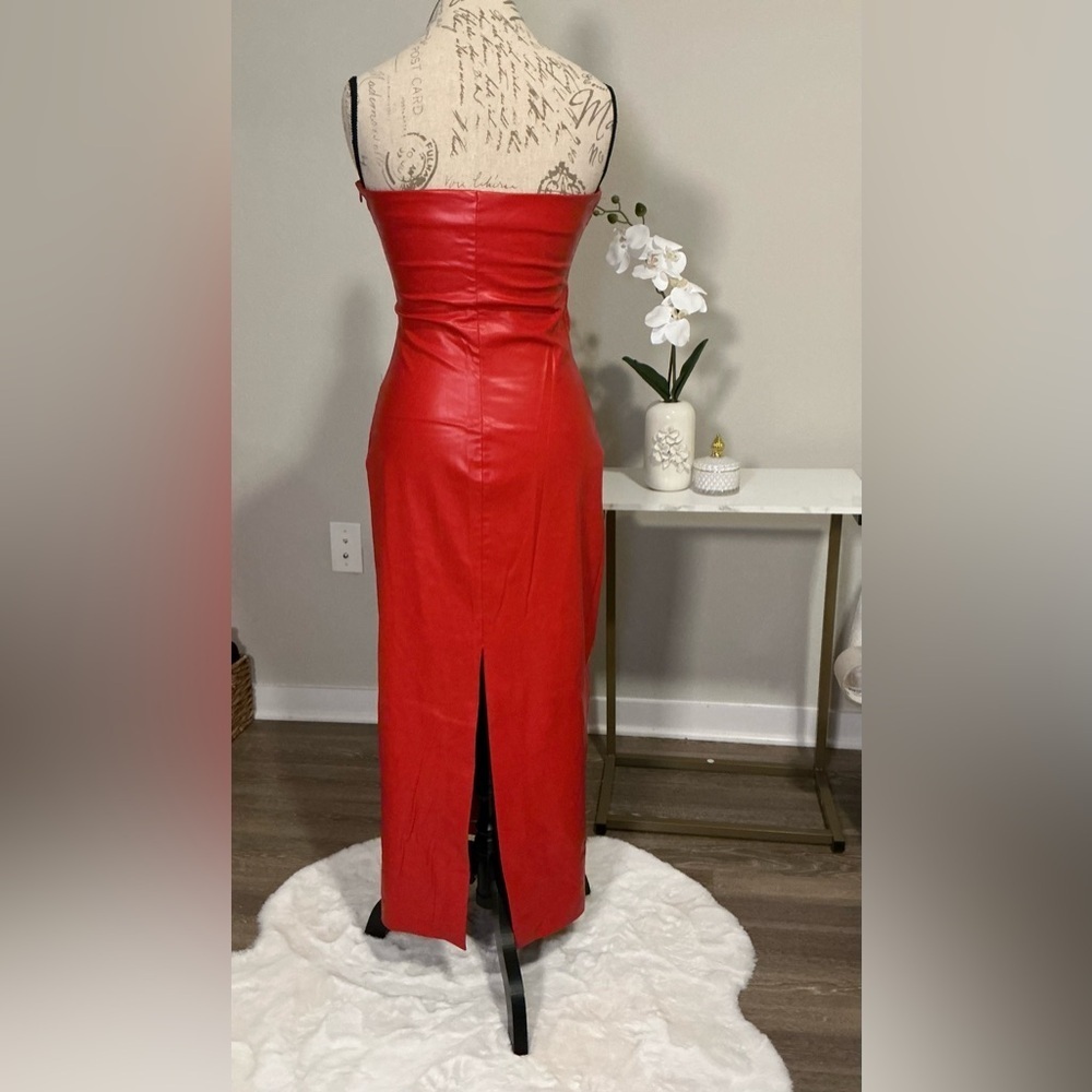 Zara Women's Red Strapless Dress - Picture 3 of 12